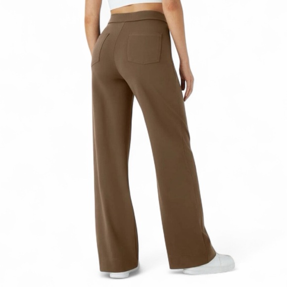 NWT Halara High Waisted Button Pockets Straight Leg Casual Pants Medium - Picture 2 of 8